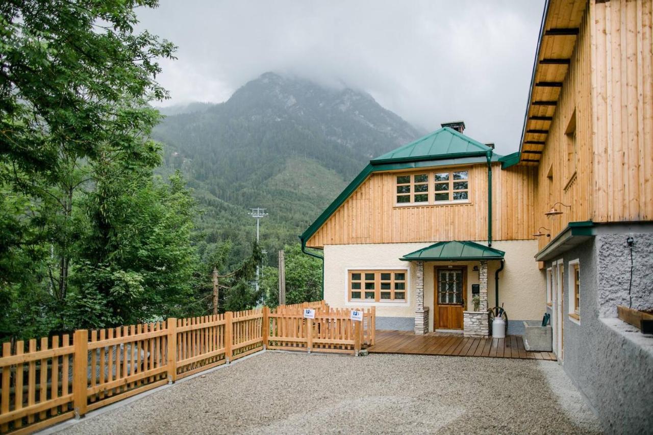 Apartment Aussee- Atelier Salzherrenhof- Kueche, Wlan, Netflix Bad Aussee Bagian luar foto